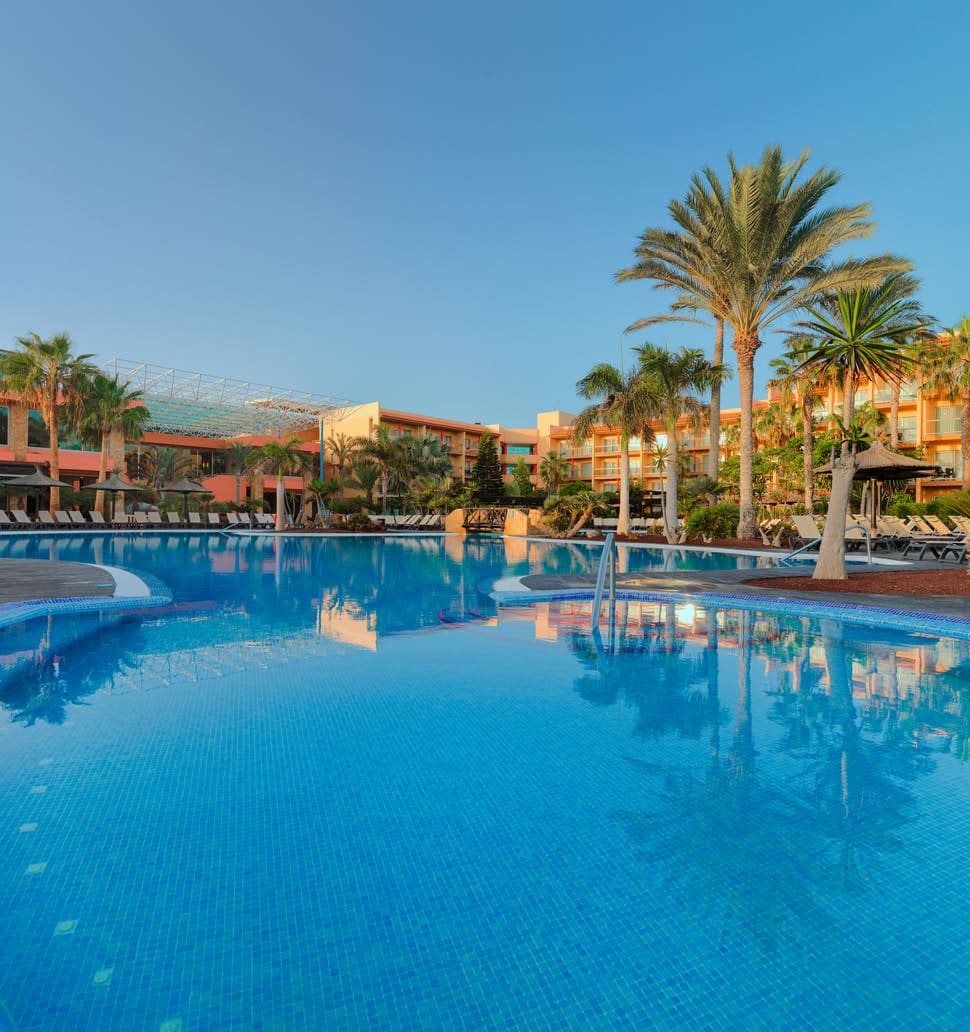 Copyright uses for Roger Mendez Photography; H10 Hotels